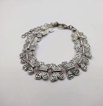 Ladda upp bild till gallerivisning, DeFit Designs BRACELET Butterfly Charm Bracelet-Butterfly Bracelet Silver
