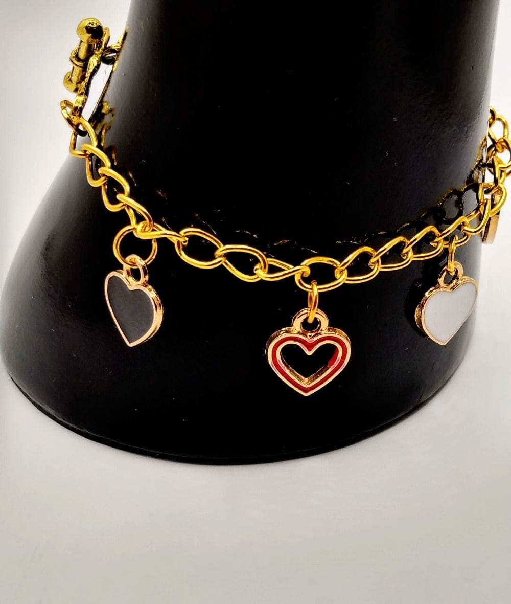 DeFit Designs BRACELET Heart Link Charm Bracelet-Valentines Day Charm Bracelet