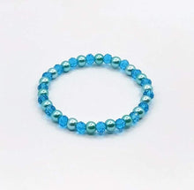 Cargar imagen en el visor de la galería, DeFit Designs Bracelets Blue Size 6 1/2 Blue Briolette Beaded Bracelet-Green Briolette Beaded Bracelet
